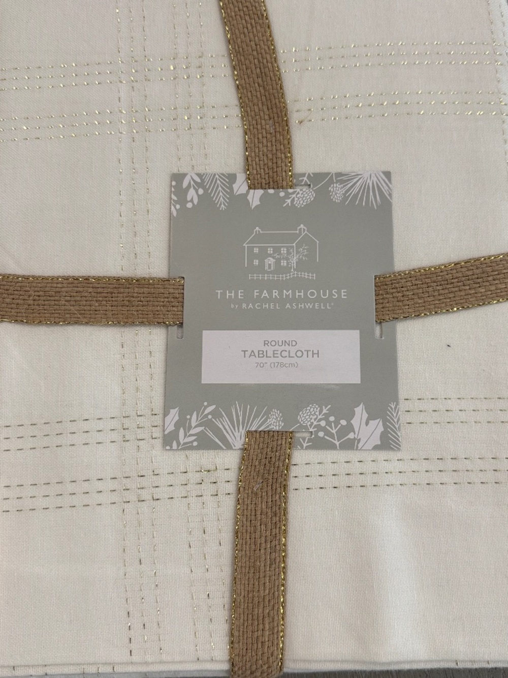 The Farmhouse by Rachel Ashwell Off White with Gold Accent Round Tablecloth, 70"